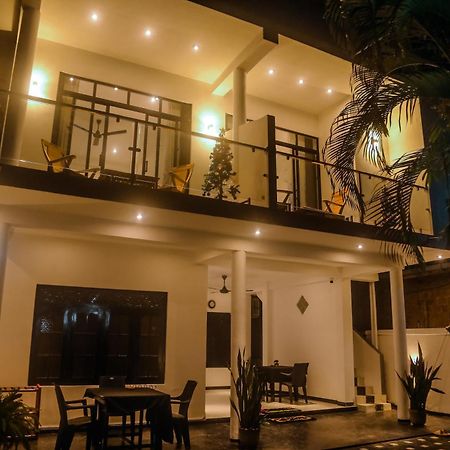 Mirissa Breeze Hotel Ngoại thất bức ảnh