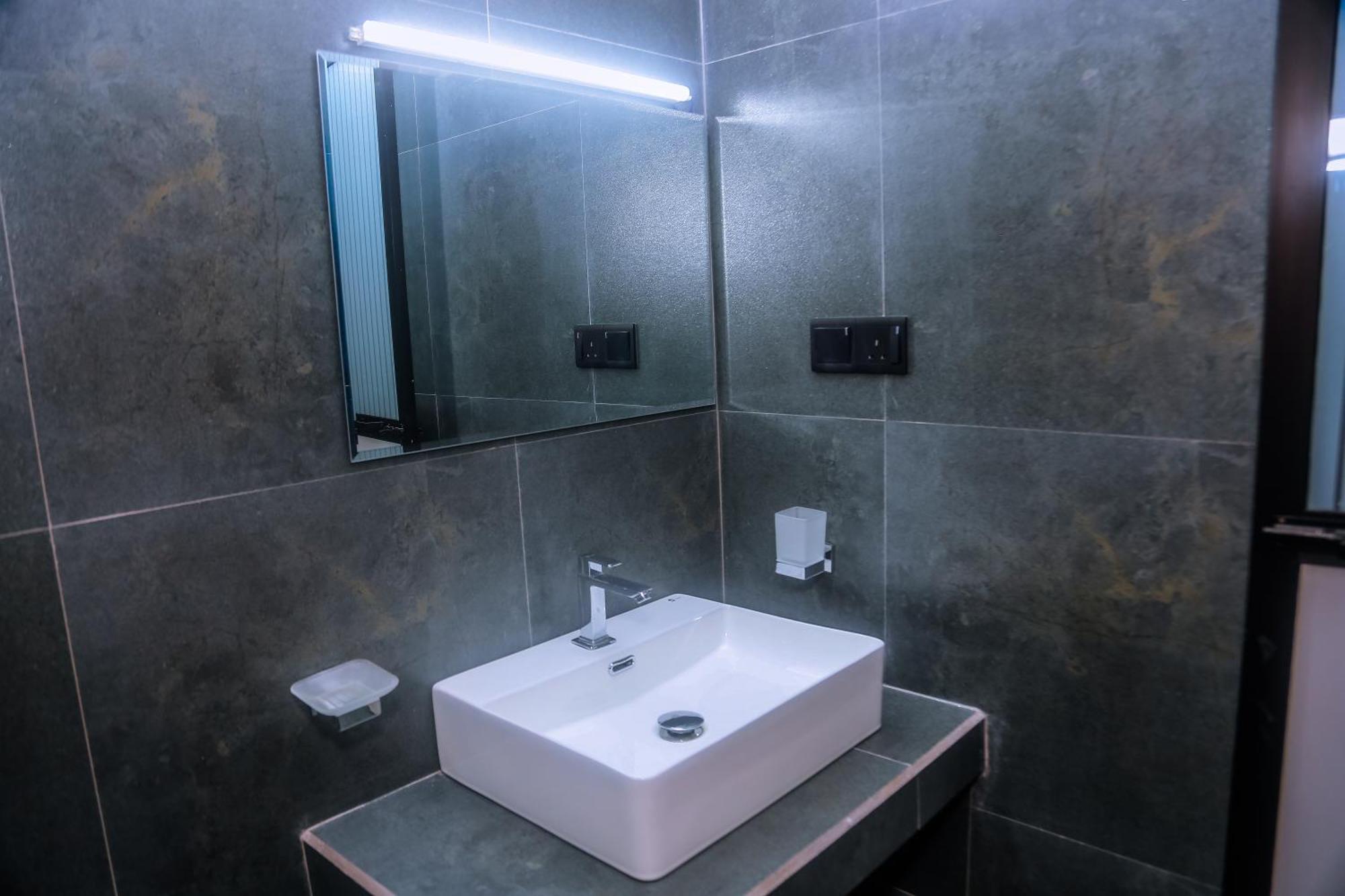 Mirissa Breeze Hotel Ngoại thất bức ảnh