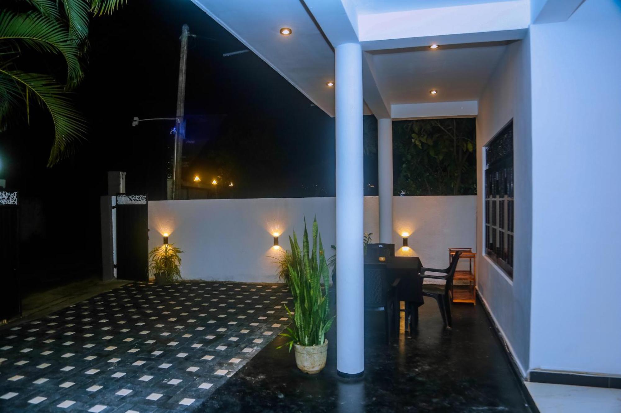 Mirissa Breeze Hotel Ngoại thất bức ảnh