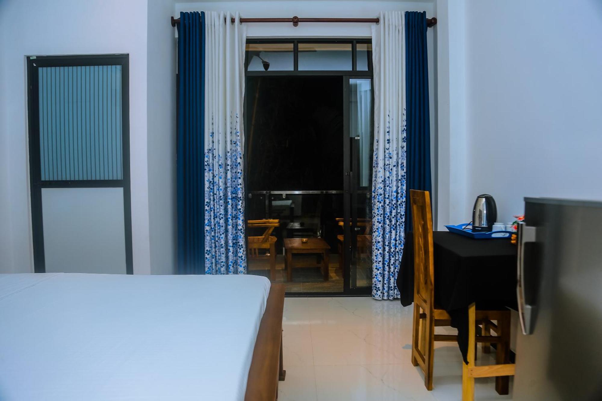 Mirissa Breeze Hotel Ngoại thất bức ảnh