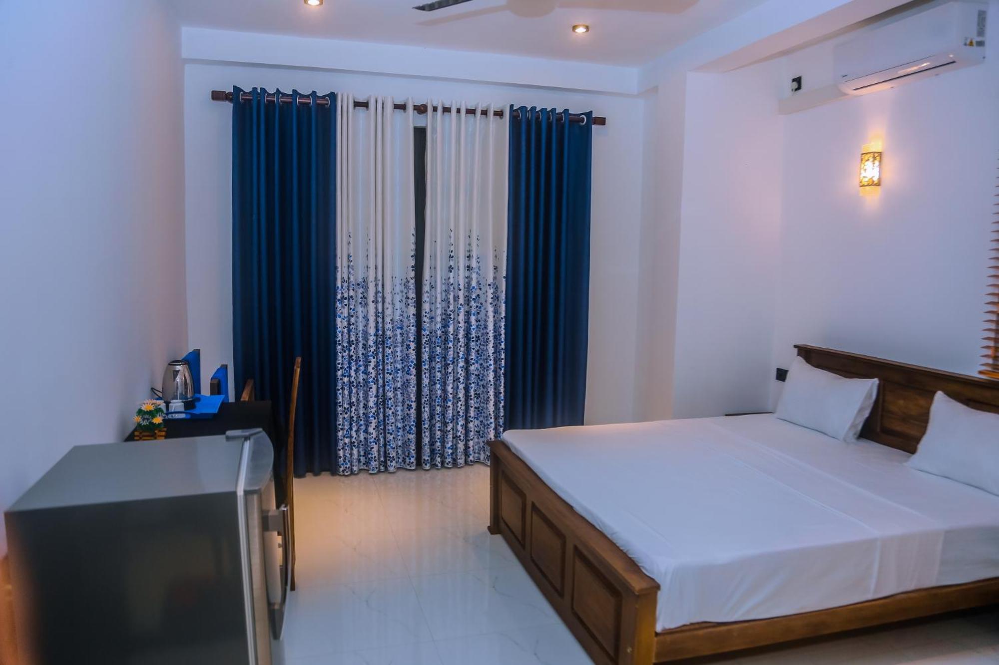 Mirissa Breeze Hotel Ngoại thất bức ảnh