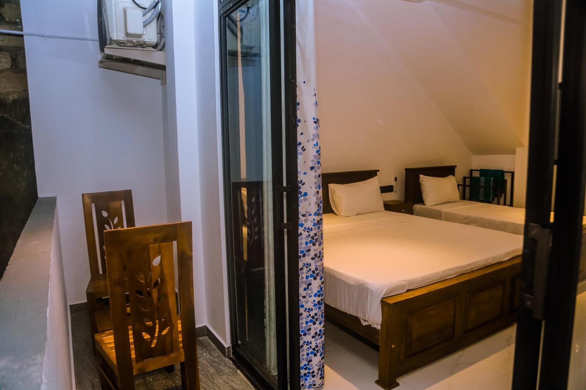 Mirissa Breeze Hotel Ngoại thất bức ảnh