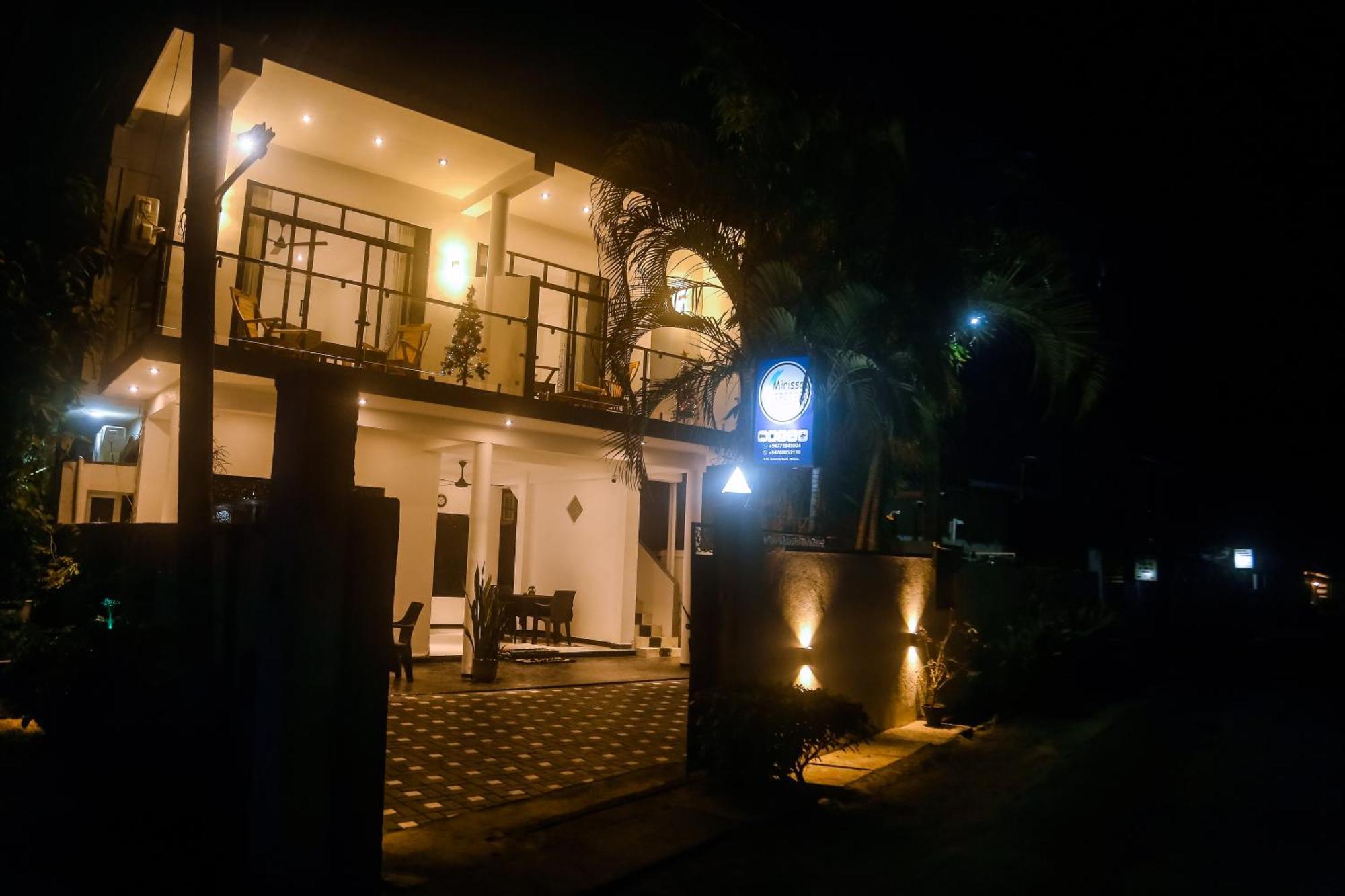 Mirissa Breeze Hotel Ngoại thất bức ảnh