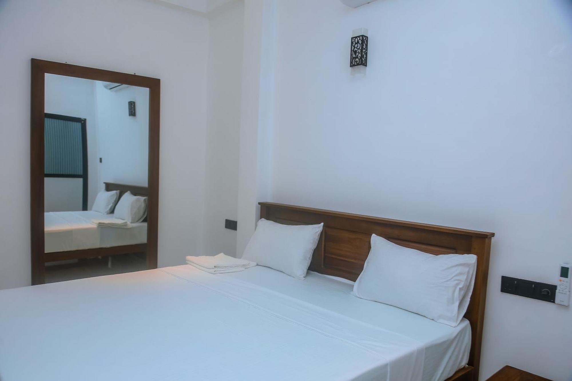 Mirissa Breeze Hotel Ngoại thất bức ảnh