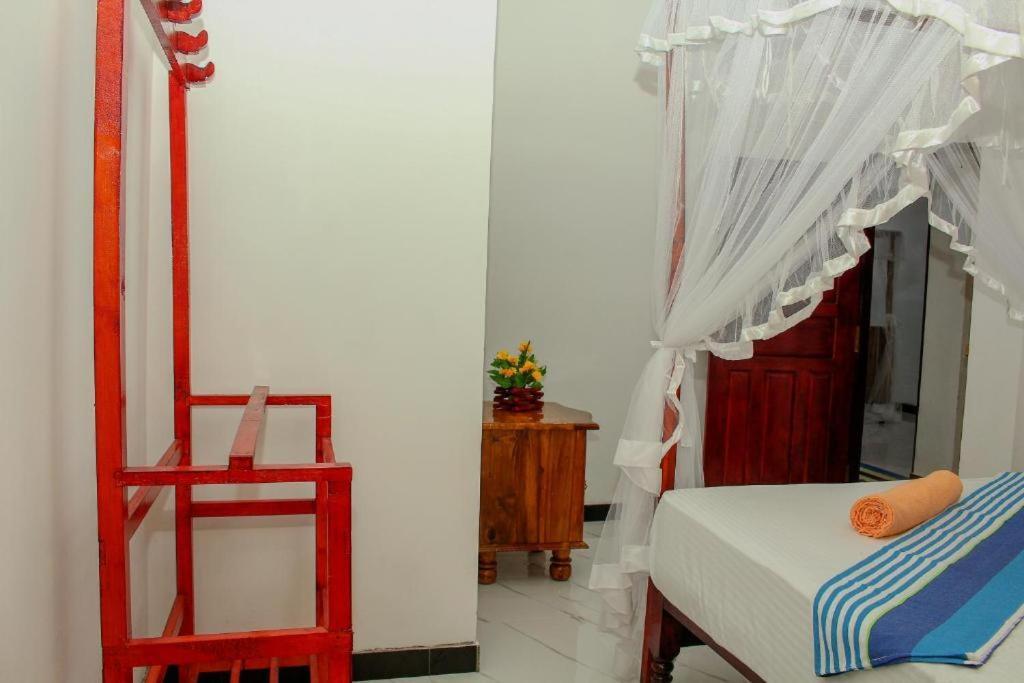 Mirissa Breeze Hotel Ngoại thất bức ảnh