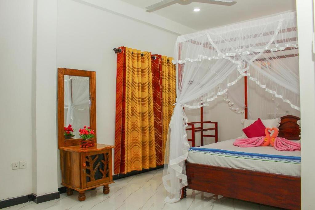 Mirissa Breeze Hotel Ngoại thất bức ảnh